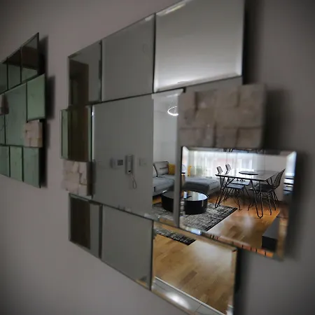 Apartment Golden Royal B *